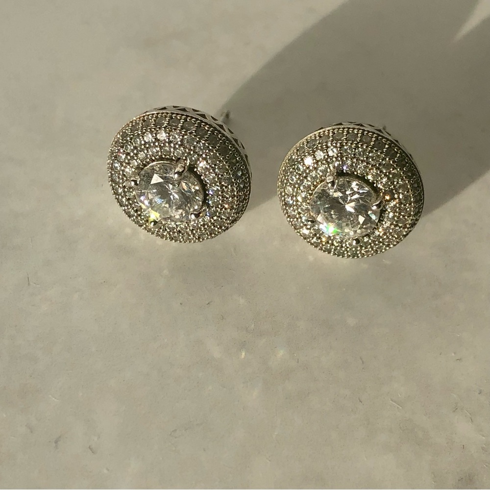 Sterling Silver 925 Circle Halo Stud Earrings - Picture 10 of 10
